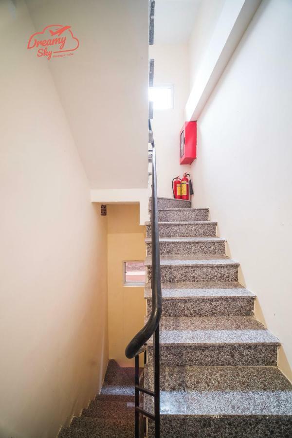 Dreamy Sky - Airport View Boutique Hotel دا نانغ المظهر الخارجي الصورة