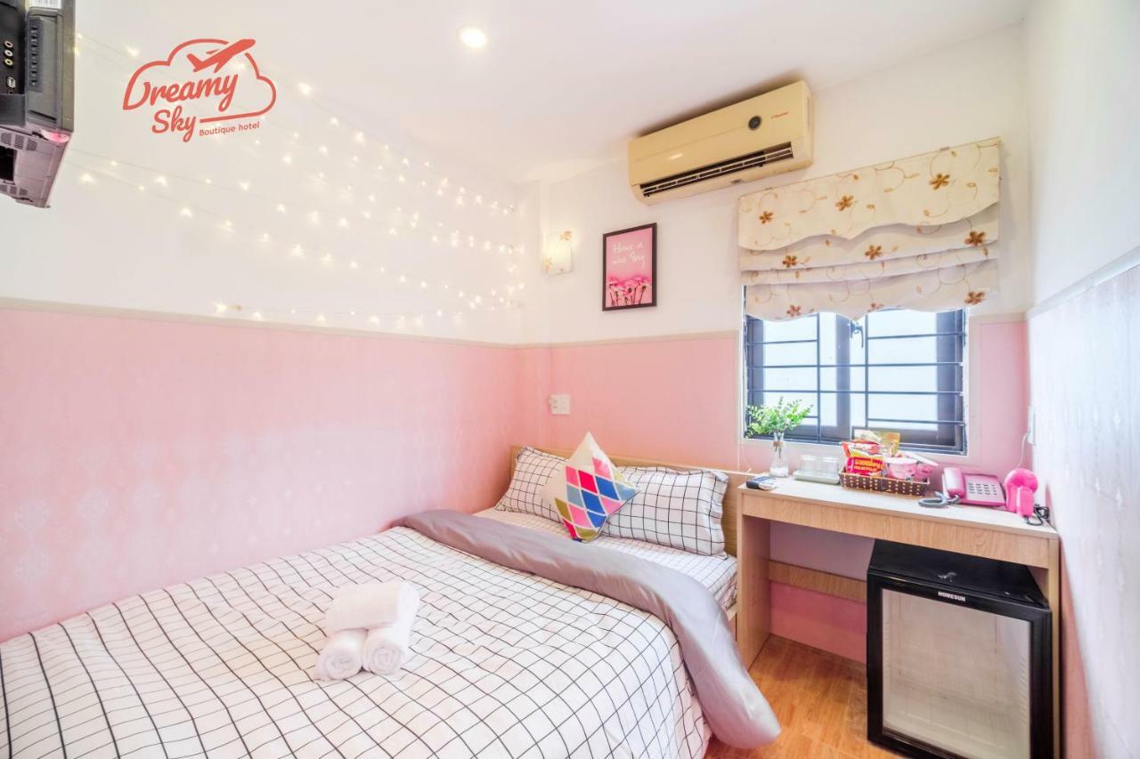 Dreamy Sky - Airport View Boutique Hotel دا نانغ المظهر الخارجي الصورة